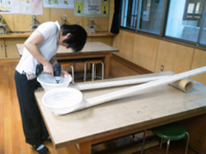 かごを打ち付けています 2